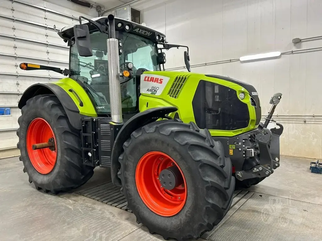 2020 CLAAS AXION 860